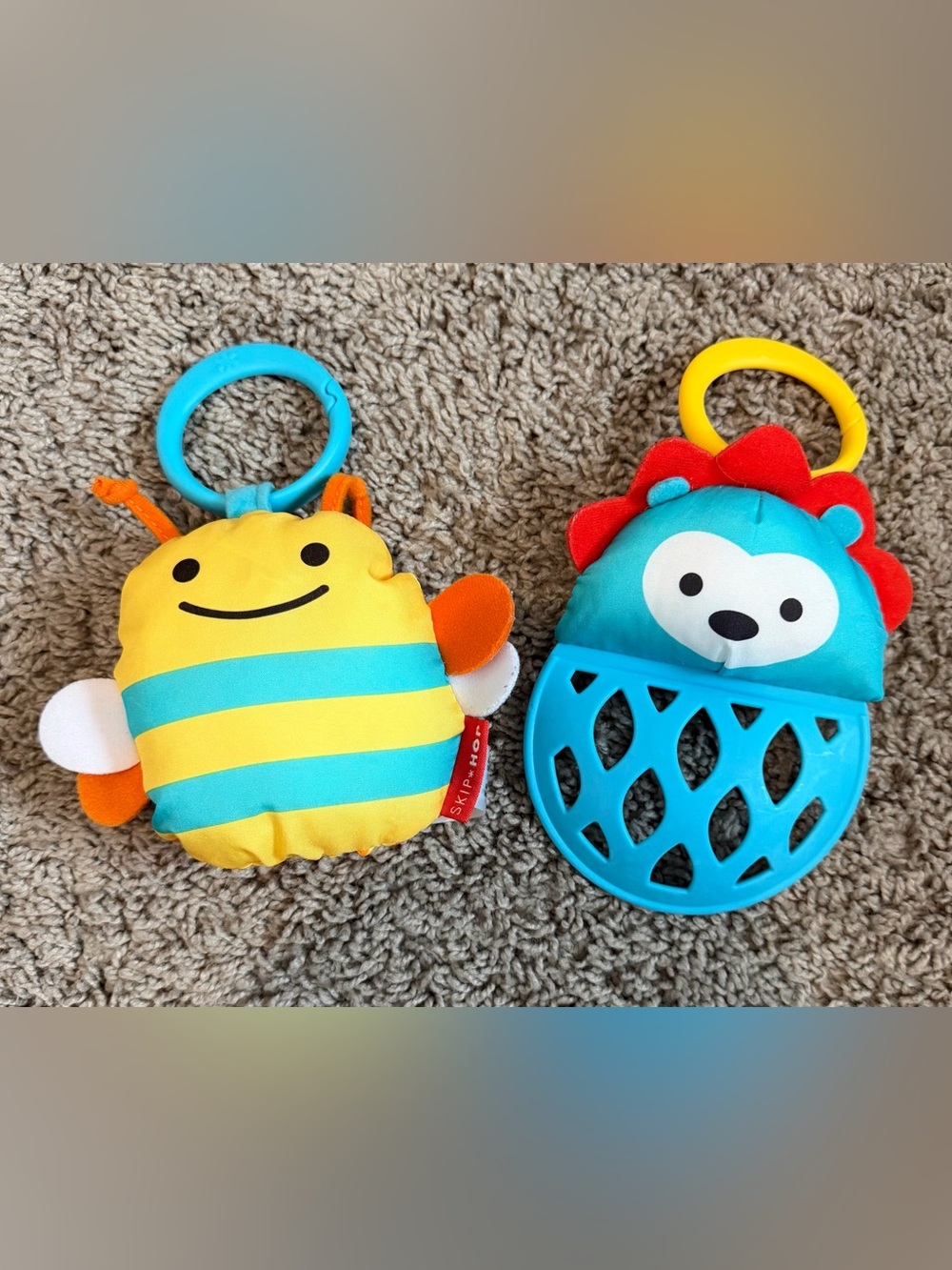 Skip Hop Plush Bee & Lion Teether Set - Yellow, Turquoise, Orange, Red